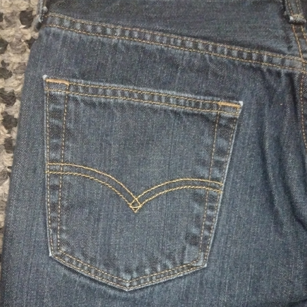 Classic Denim Straight-Leg Jeans for Men - Picture 5 of 10